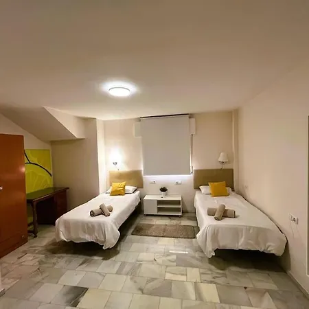 Center 6-8 Persons-beach At 100m -parking *