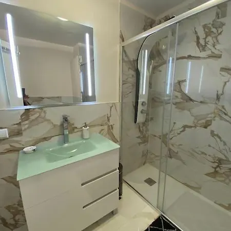 아파트 Center 6-8 Persons-beach At 100m -parking