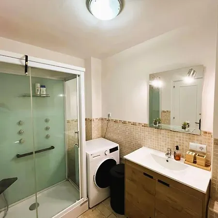 Center 6-8 Persons-beach At 100m -parking 马尔韦利亚