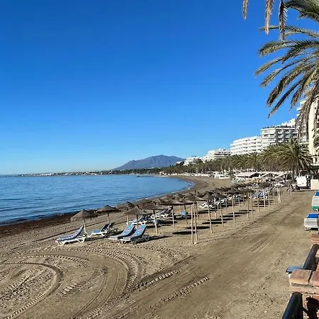 Center 6-8 Persons-beach At 100m -parking Marbella