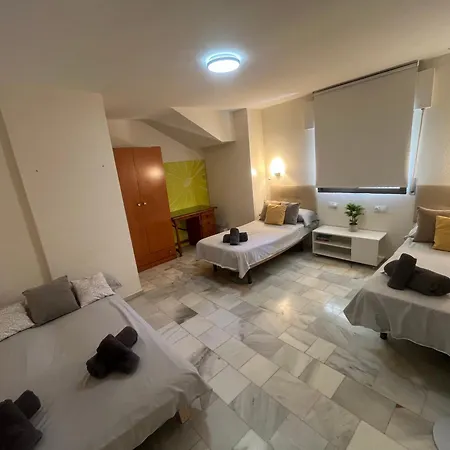 Apartment Center 6-8 Persons-beach At 100m -parking