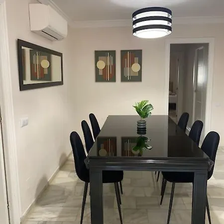 Apartament Center 6-8 Persons-beach At 100m -parking *