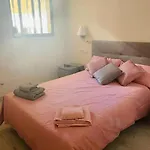 Center 6-8 Persons-beach At 100m -parking Apartmán *