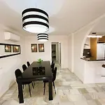 Apartmán Center 6-8 Persons-beach At 100m -parking